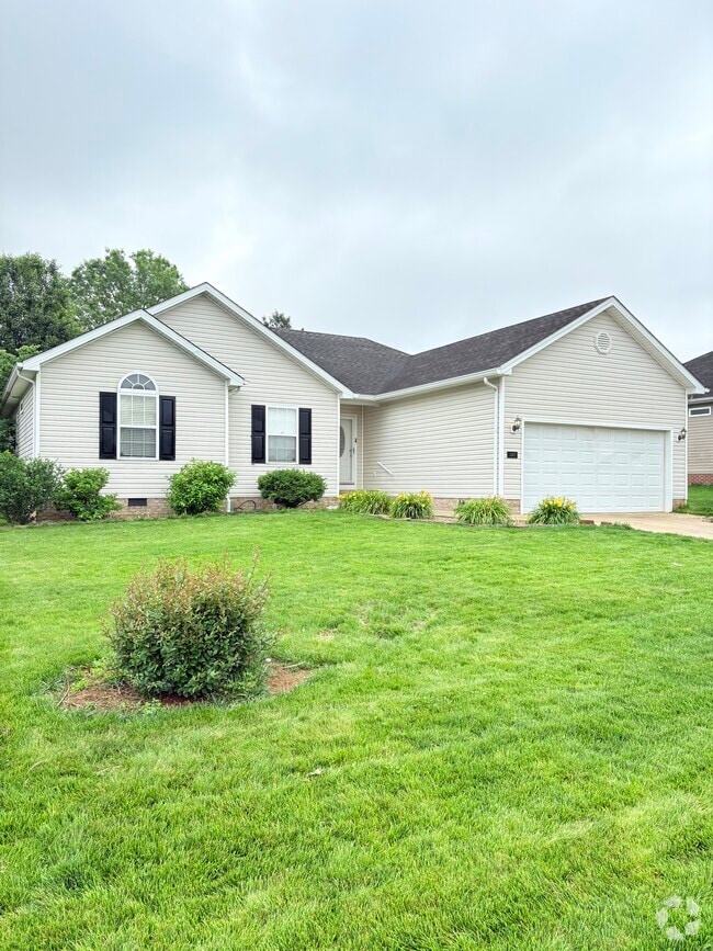Building Photo - 3372 Fair Oaks Cir