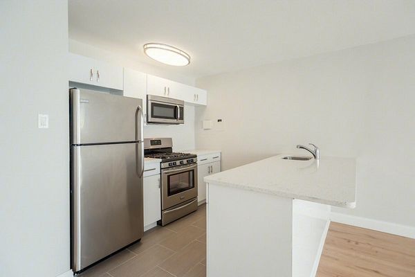 Interior Photo - Chestnut Hill Tower