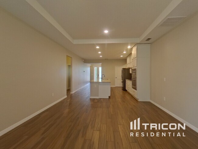 Building Photo - 9156 Chandler Dr