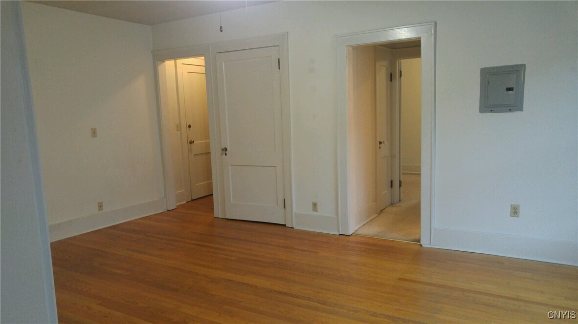 Foto del edificio - 2600 James St