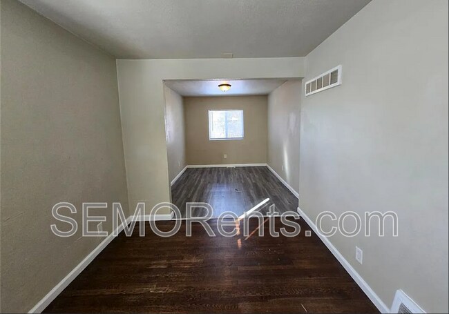 Foto del edificio - 117 Glen Garry Rd