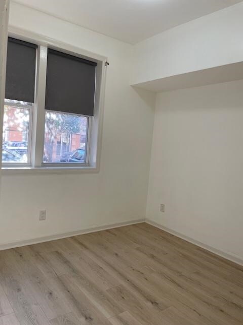 Building Photo - 512 43rd St