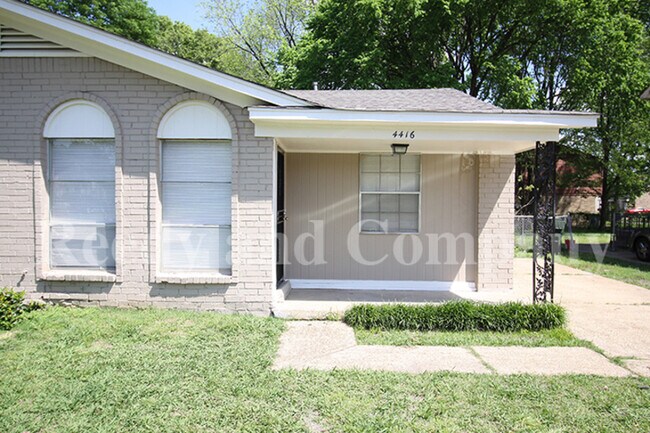Building Photo - 4416 Wooddale Ave