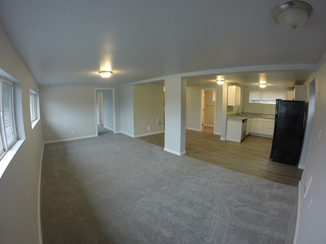 7405 Steilacoom Blvd SW, Lakewood, WA 98499 Condo for Rent in Lakewood, WA