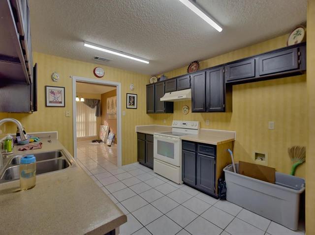 Building Photo - 2318 Crystal Creek Ln