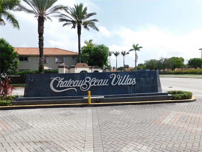 Foto del edificio - 471 NW 82nd Ave