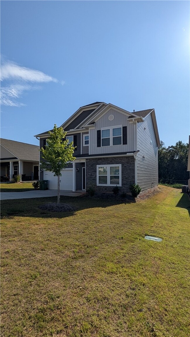 Building Photo - 249 Carvel Trl