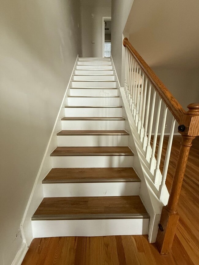 Foto del edificio - 1822 Holdens Hollow