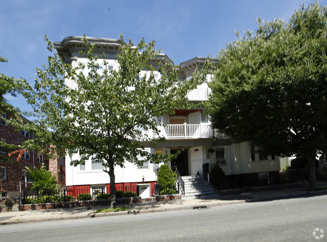 Building Photo - 228-244 Washington St