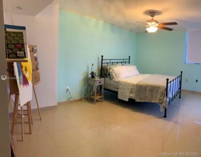 Foto del edificio - 6820 Indian Creek Dr