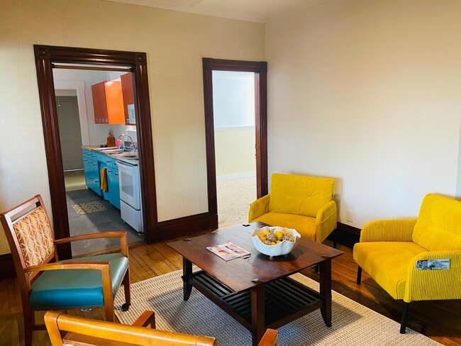 Foto del edificio - 32 Summer St