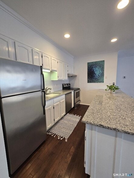 Building Photo - 15 Victory St