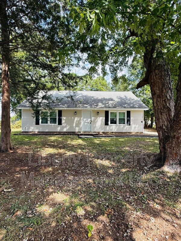 Building Photo - 1002 Ryder Ct