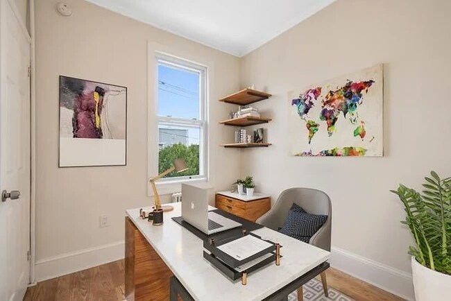 Foto del edificio - 327 70th St