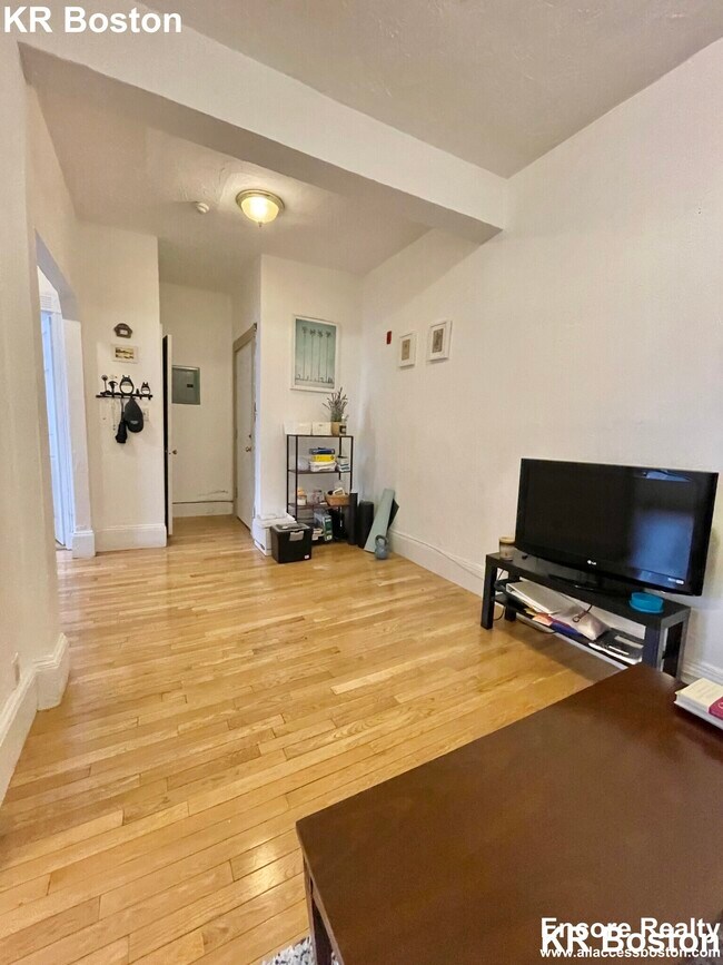 Building Photo - 235 Harvard Ave