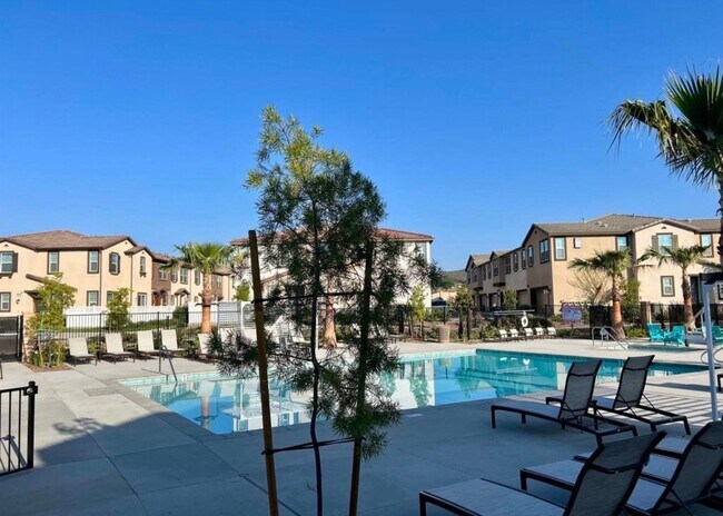 Foto del edificio - 34495 Agave Dr