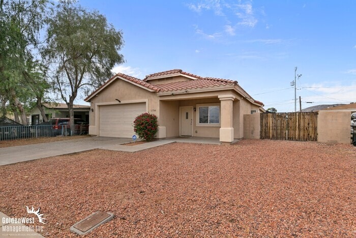 Inviting 3Bdm 1.5Ba Home in Sunnyslope Near North Mountain - Inviting 3Bdm 1.5Ba Home in Sunnyslope Near North Mountain