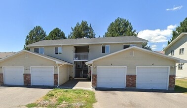 Building Photo - 2135 Alan St