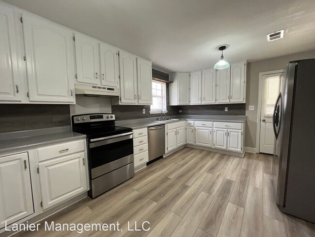 Building Photo - 3 br, 3 bath House - 3381 Blue Jay Road