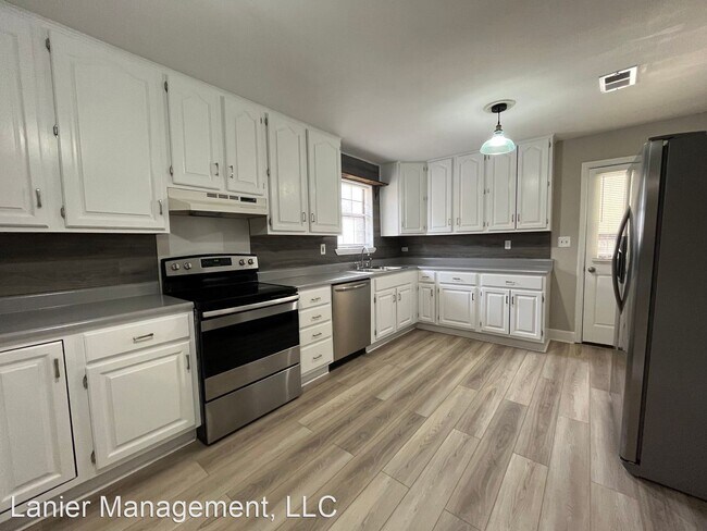 Foto del edificio - 3 br, 3 bath House - 3381 Blue Jay Road