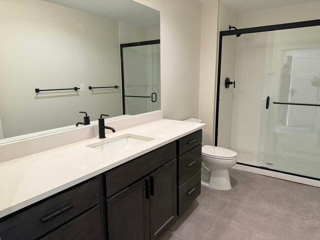 Foto del edificio - 106 E Erie St