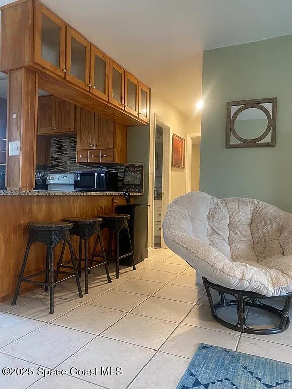 Foto del edificio - 714 Catalina Rd