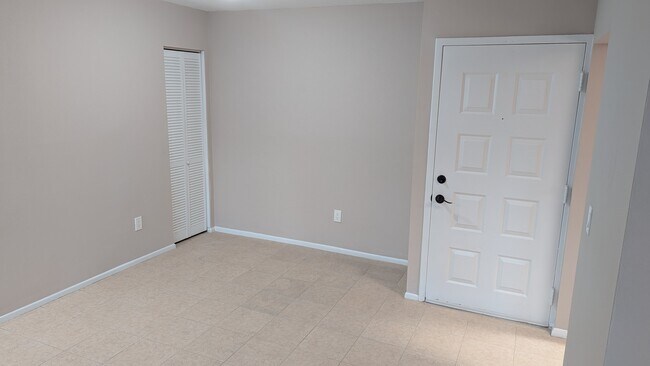 Foto del edificio - 14107 Mossy Glen Ln