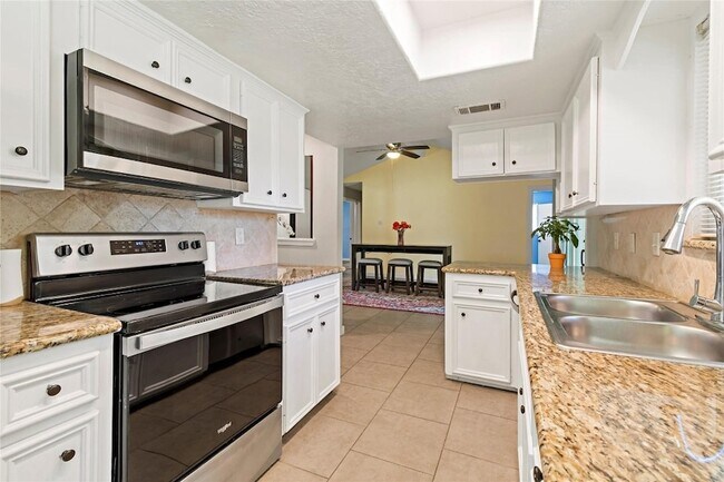 Foto del edificio - 4518 N Heron Dr