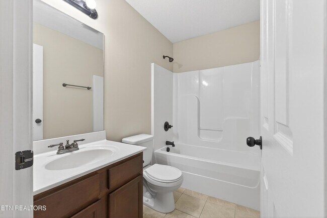 Building Photo - 5208 Devonbrook Way