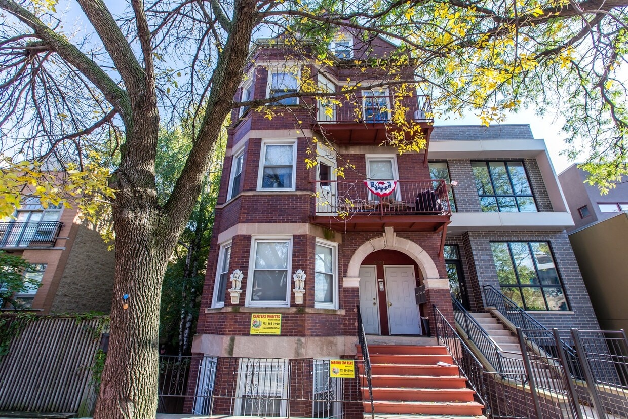 Primary Photo - Condo Quality 2bed/1bath GARDEN space in t...
