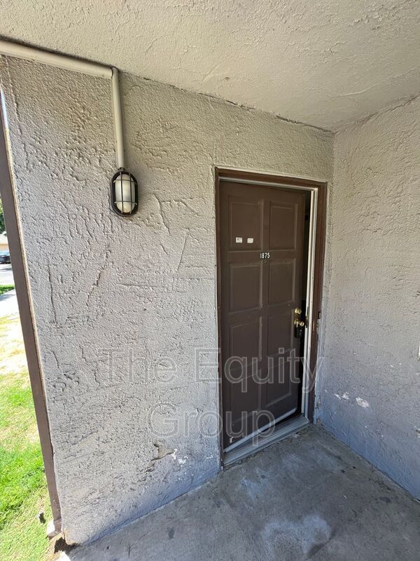 Foto del edificio - 1875 Emma Lee Ln