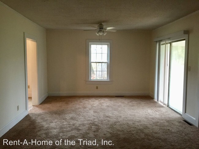 Foto del edificio - 1901 Fleming Rd