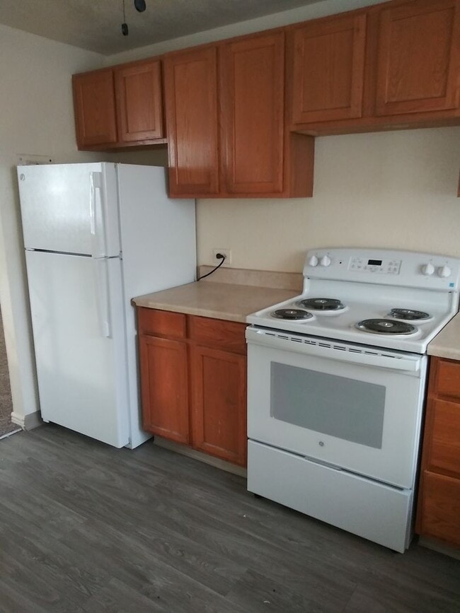 Building Photo - Your New Place to Call Home