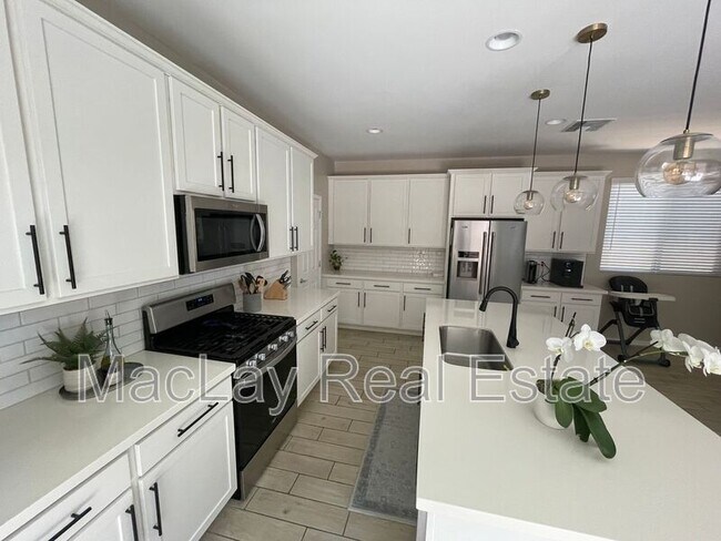 Foto del edificio - 25541 N 21st Ave