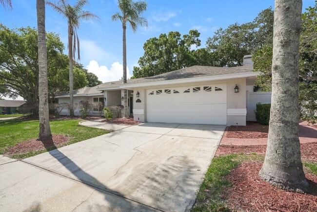 Building Photo - 7530 Gunstock Dr