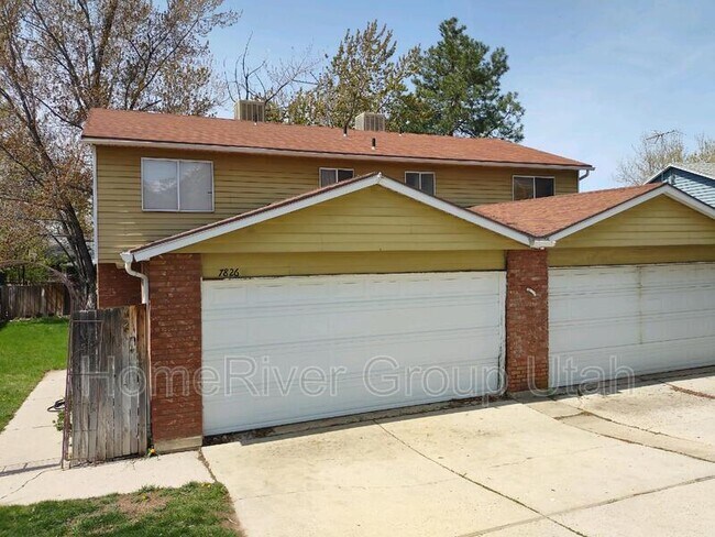 Foto del edificio - 7826 Chadbourne Dr