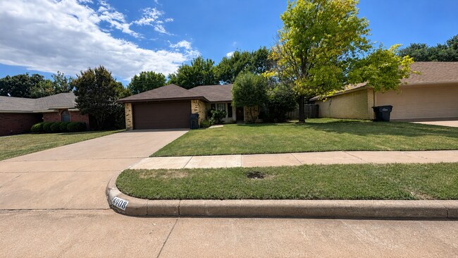 Foto del edificio - 4908 Bayberry Dr