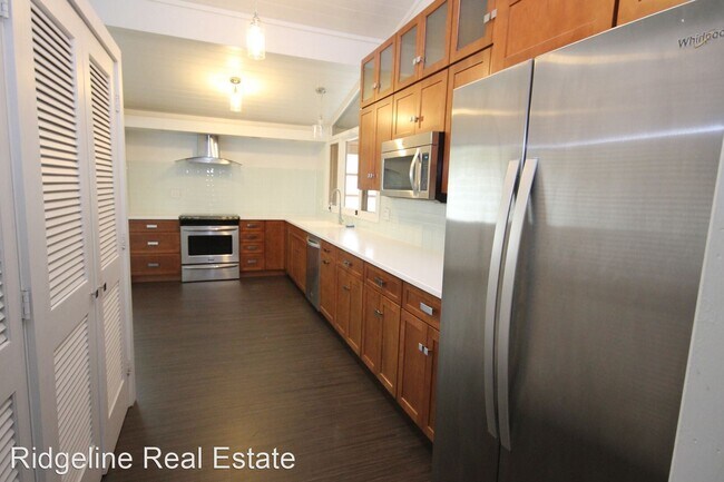 Foto del edificio - 3 br, 1.5 bath House - 1917 Cherry Dr