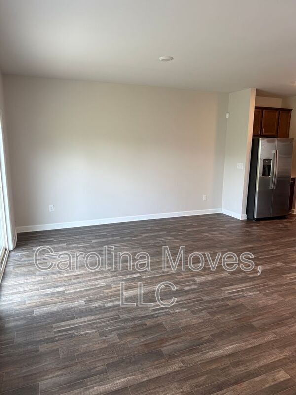Foto del edificio - 206 Telford Dr