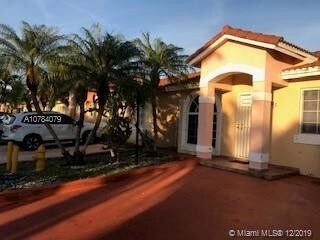 Foto del edificio - 8265 NW 186th St