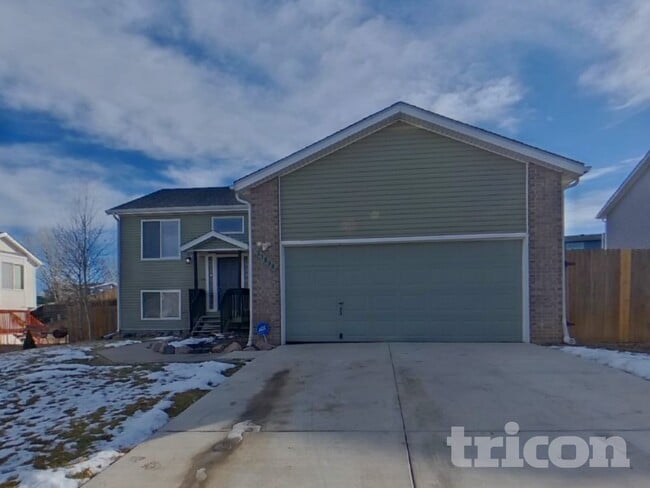 Building Photo - 21898 E Alamo Ln