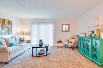 Building Photo - Nob Hill Apartment Homes