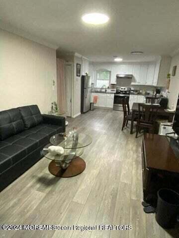 Building Photo - 38L Cambridge Ct