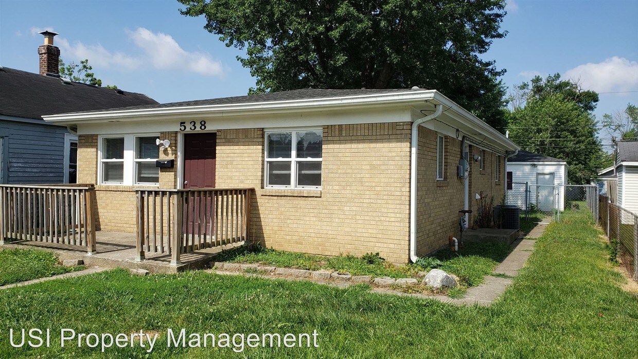 Foto principal - 3 br, 1 bath House - 538 S. Temple Ave.