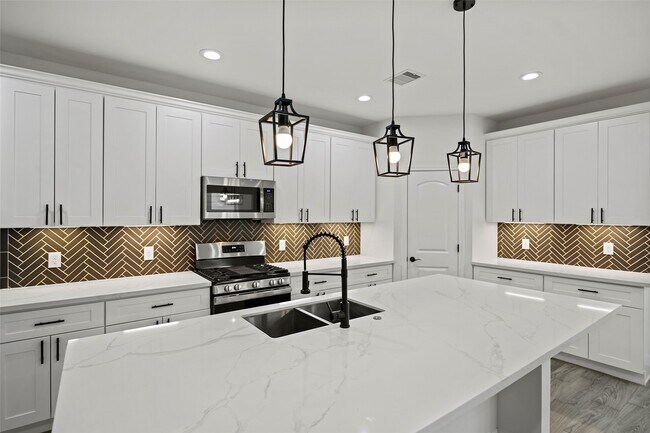 Foto del edificio - 1071 St Clair St