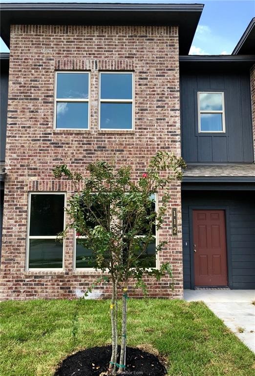 Building Photo - 4089 Cross Park Dr
