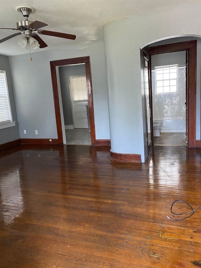 Foto del edificio - 1125 Alachua Ave