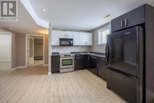 Photo du bâtiment - 2560 Denure Dr