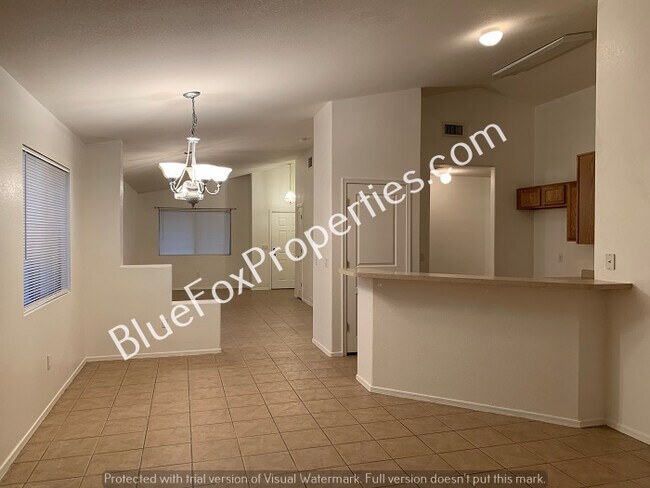 Foto del edificio - 6756 W Dovewood Way