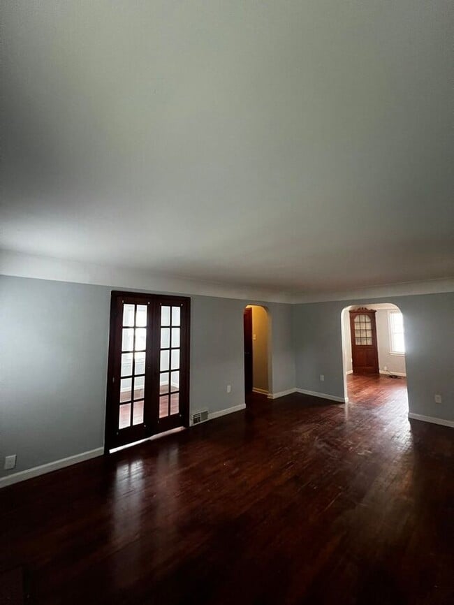 Building Photo - 4174 Root Rd